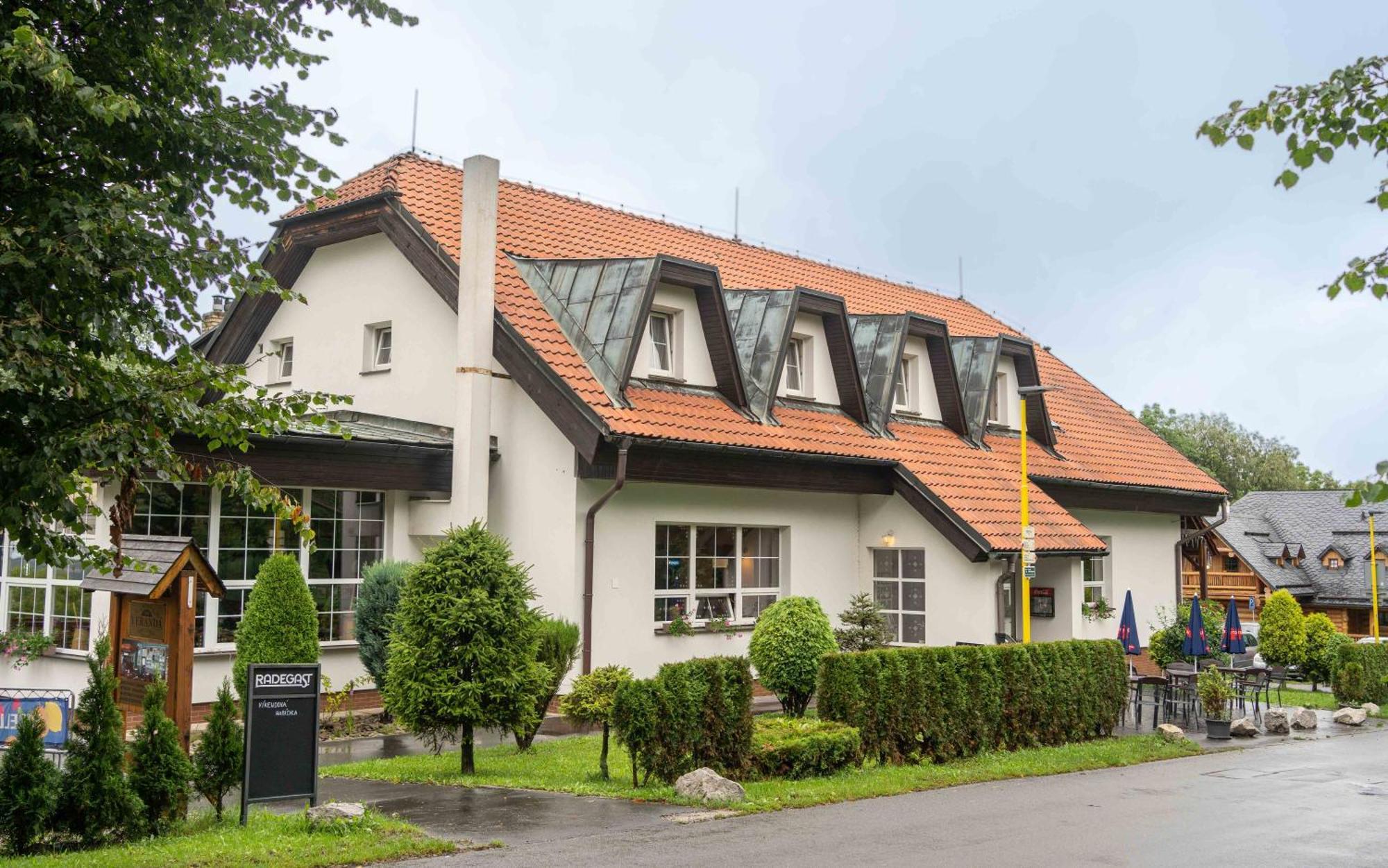 Hotel Na Skalkách Nový Jičín Exteriör bild